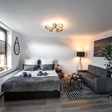 Stern Blick - Maisonette, Balkon, Zentral In BRE Екстериор снимка